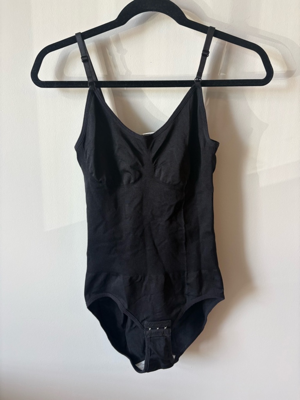 Seamless Black Shaping Bodysuit with Adjustable Straps